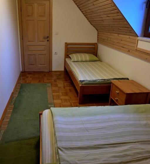 Deluxe Suite King Bed, Vila Danica