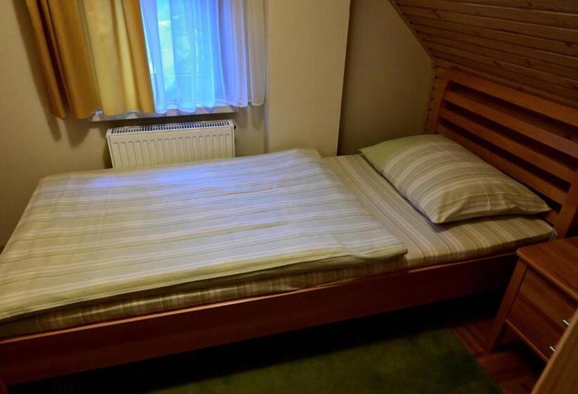 Deluxe Suite King Bed, Vila Danica