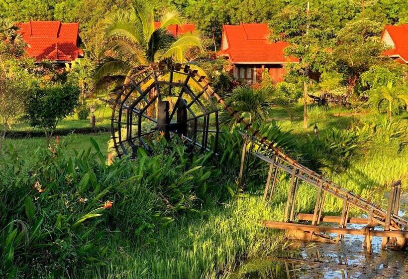 Бунгало Deluxe, Phum Khmer Resort