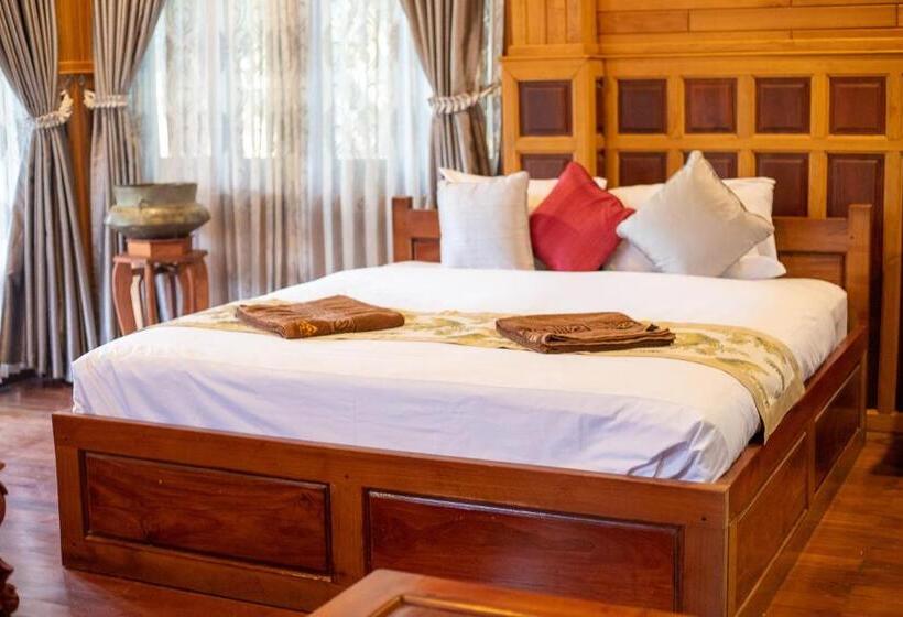 Номер Deluxe, Phum Khmer Resort