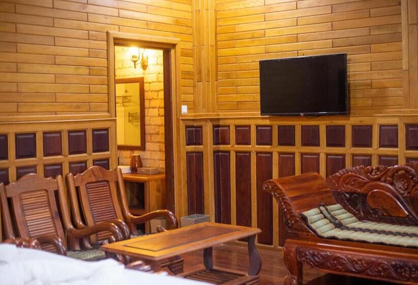 Номер Deluxe, Phum Khmer Resort