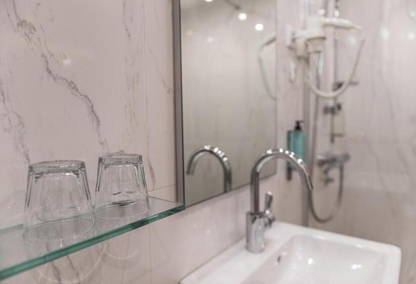 آپارتمان 1 خوابه, Apart Hotel Mamut