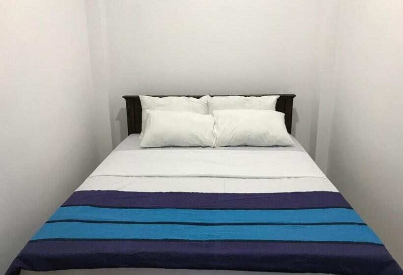 デラックスルーム, Tikiri Latha Hanthana