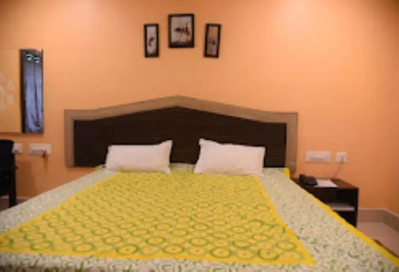 Chambre Deluxe, Ashoka Cuttack