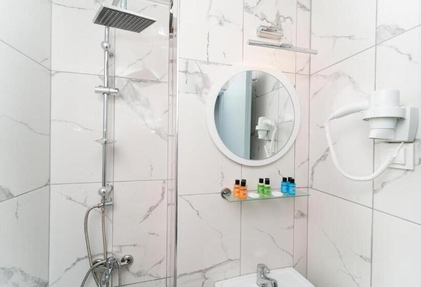 اتاق لوکس چهار تخته, Kemer Royal Beach