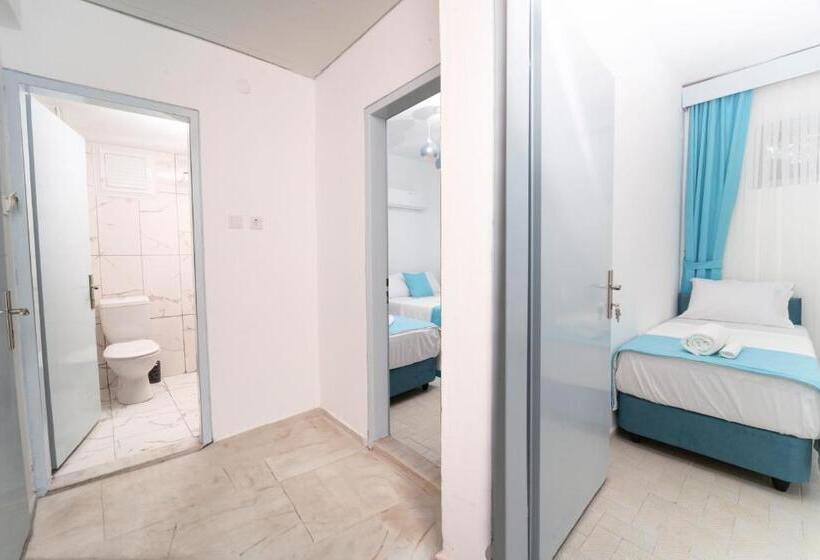 سوییت خانوادگی, Kemer Royal Beach