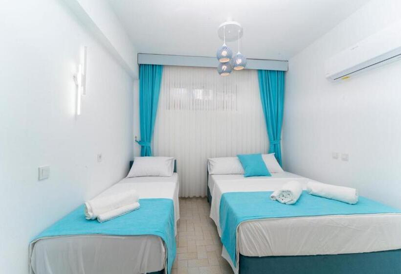 سوییت خانوادگی, Kemer Royal Beach
