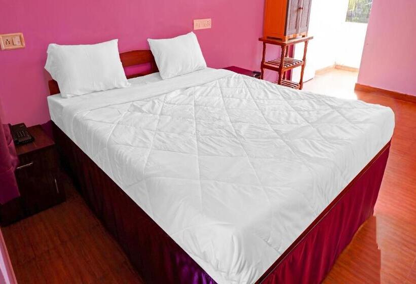 Standard Szoba, Spot On Vee Emm Stays