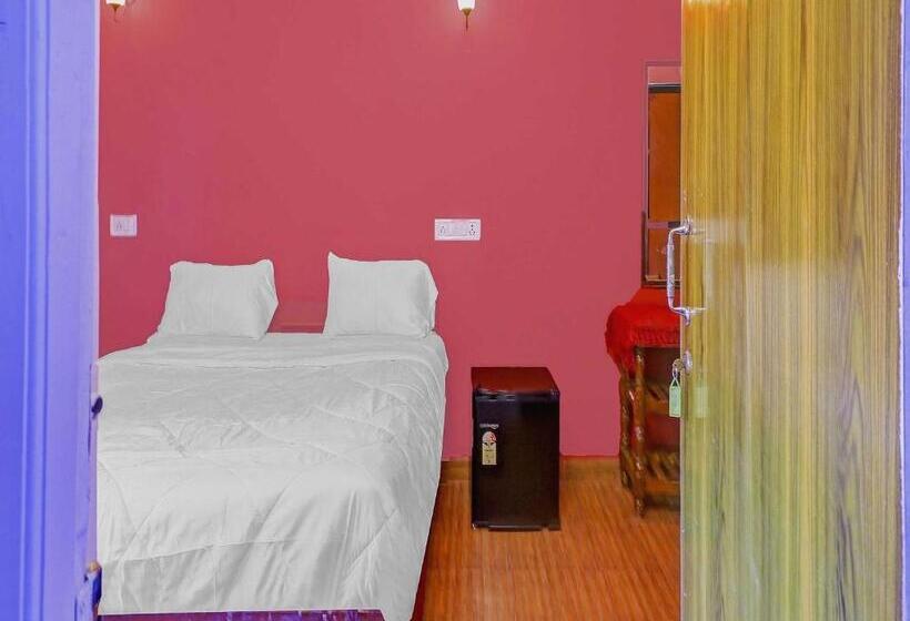 Standard Szoba, Spot On Vee Emm Stays