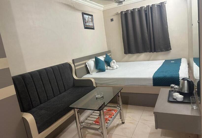 デラックスルーム, Vinayak