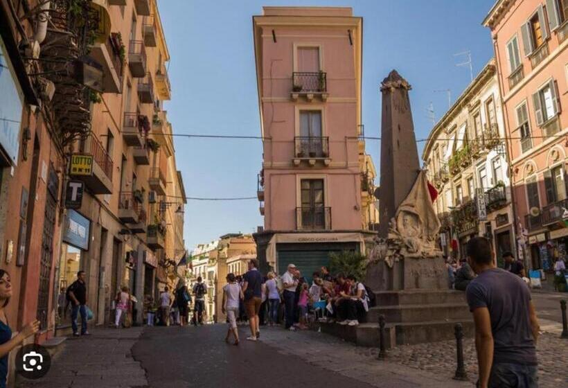 标准间, Angel Room Nel Corso