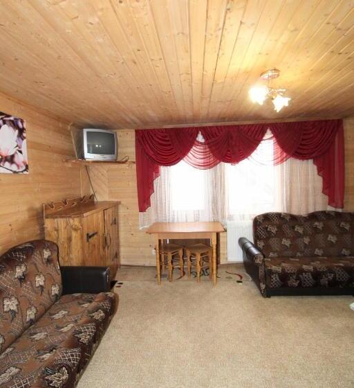 اتاق خانوادگی با سرویس بهداشتی مشترک, садиба Svitlana