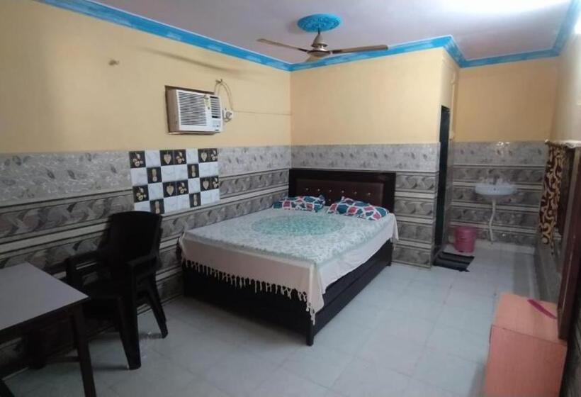 חדר סטנדרט, Seelan Nadar Holiday Resort,mumbai