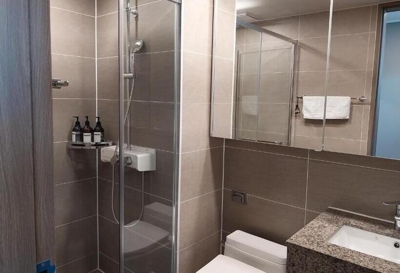 اتاق لوکس با چشم‌انداز دریا, The Solid Residence   Elbon The Stay By Haeundae