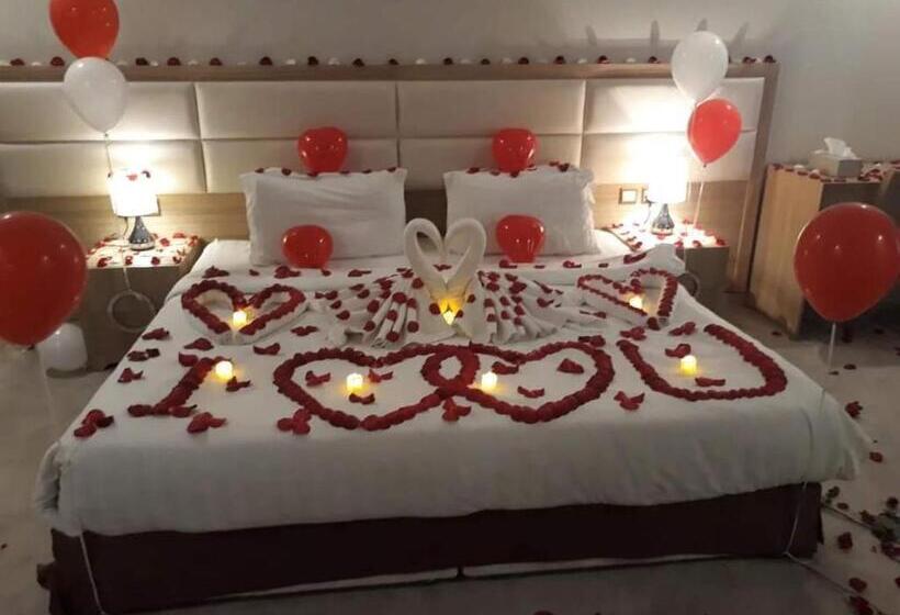 Люкс, Nusuk Taiba