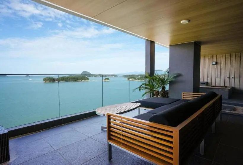 Suite with Terrace, Amanojaku