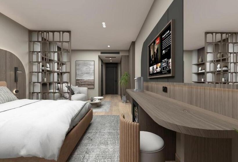 סוויטת ג'וניור דלוקס, Regina Palm Resort