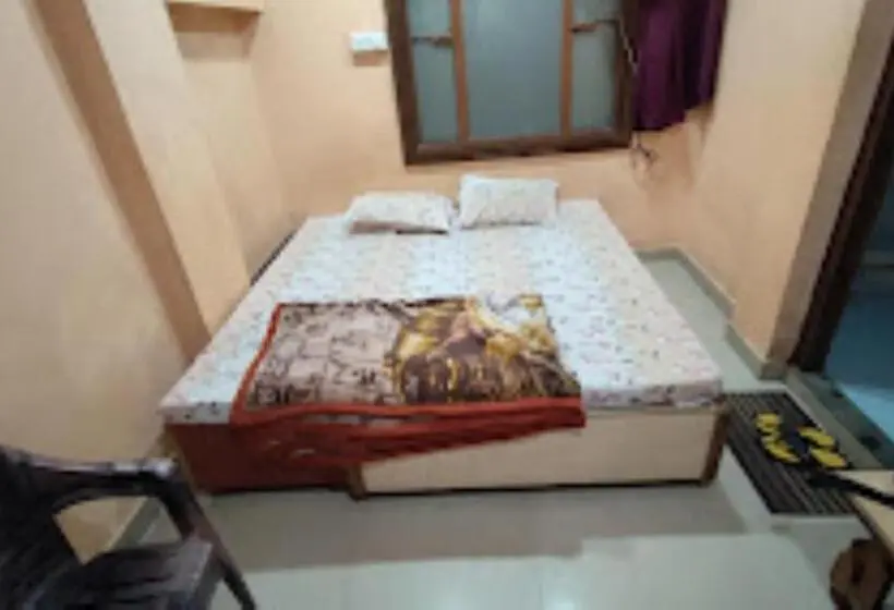 Deluxe-huone, Thakur Jii Bhopal