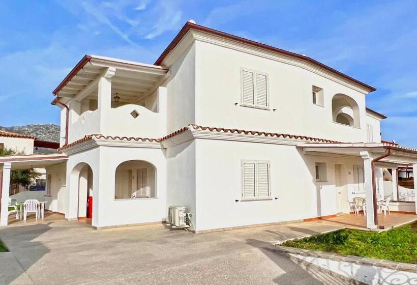 Апартаменты 1 Спальня, Residence In Orosei Just 3 Km From The Sea