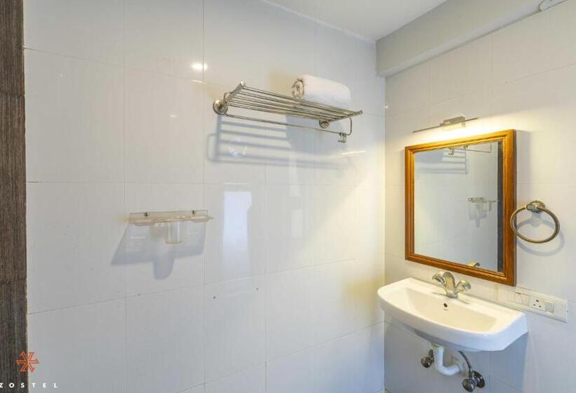 חדר דלוקס, Zostel Pondicherry, Auroville Road