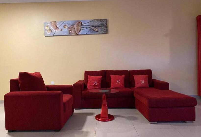 اتاق لوکس خانوادگی, Lasenza Lodge