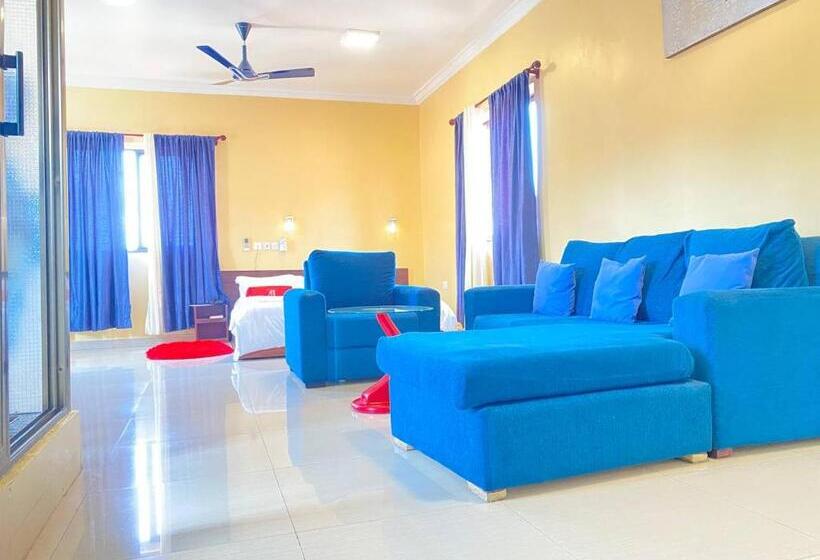 اتاق لوکس خانوادگی, Lasenza Lodge