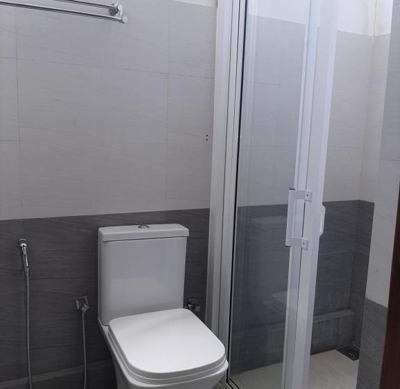 이코노이 4인룸, Royal Bath Edge