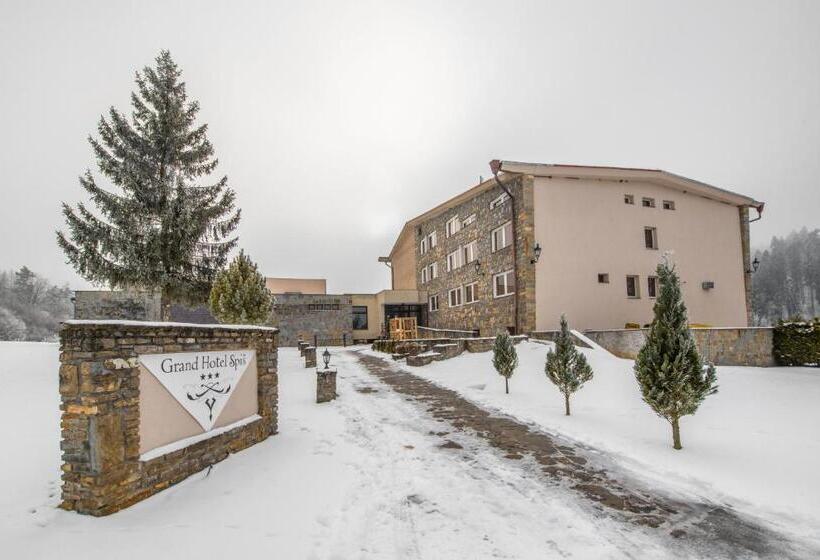 غرفة قياسية, Grand Hotel Rooms