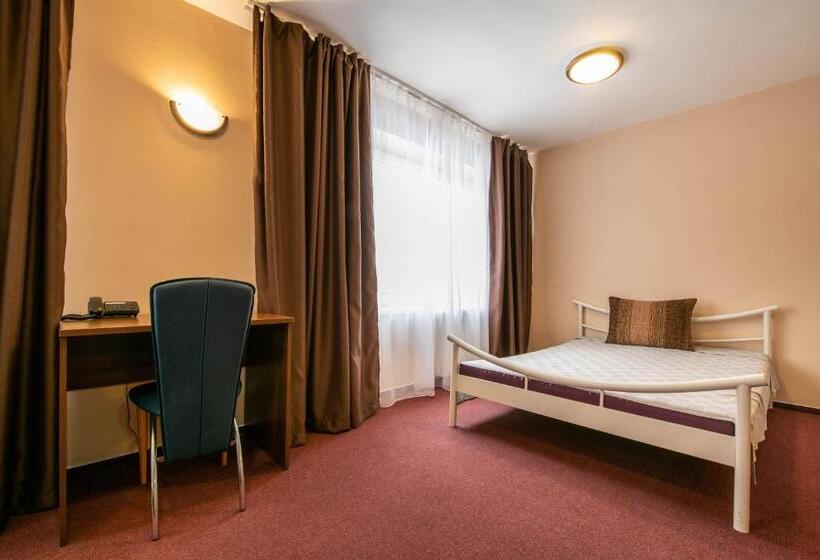 غرفة قياسية, Grand Hotel Rooms