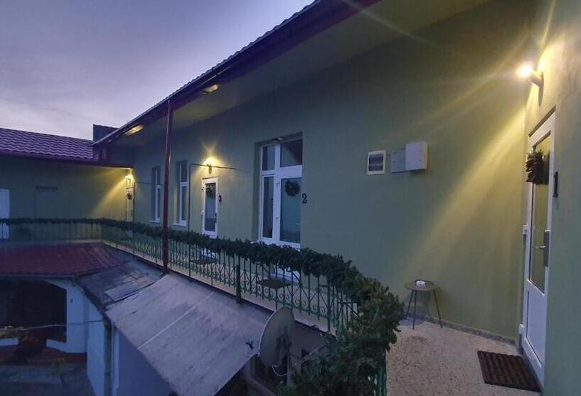 חדר סופריור עם מיטת קינג, Casa Basarab Brasov