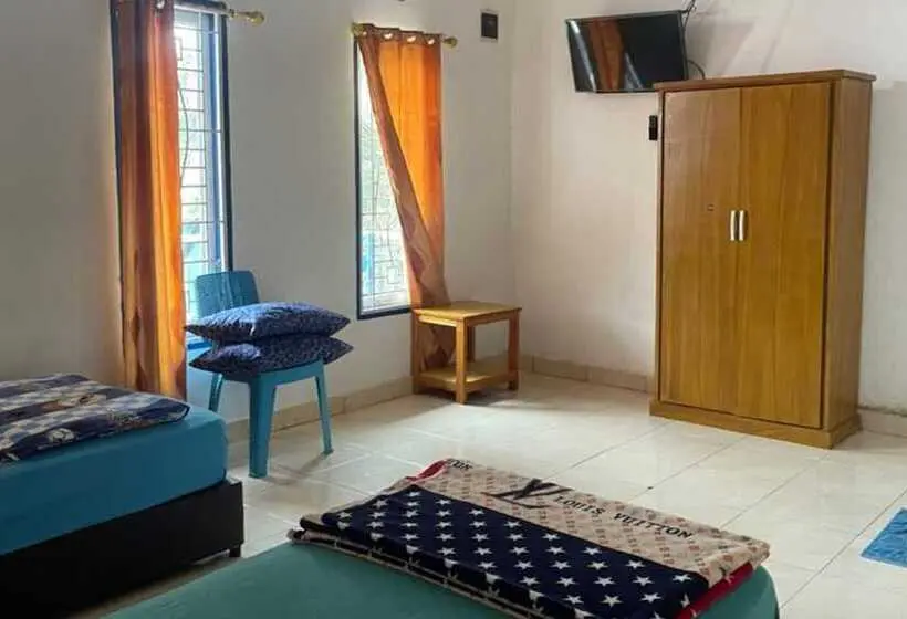 اتاق عادی, Spot On 93378 Lona Guest House Syariah