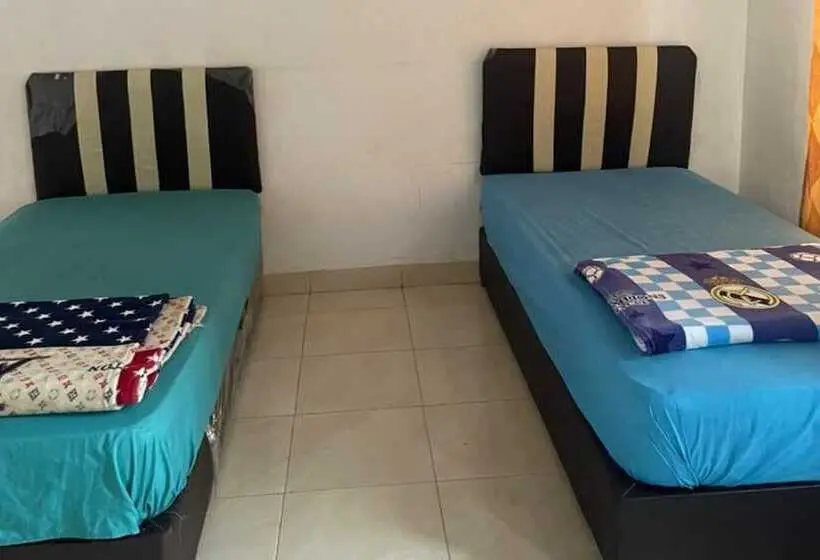 اتاق عادی, Spot On 93378 Lona Guest House Syariah