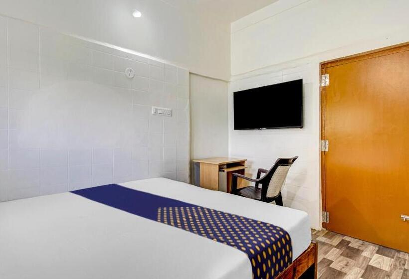 트리플 클래식 룸, Spot On Mystic Mansion