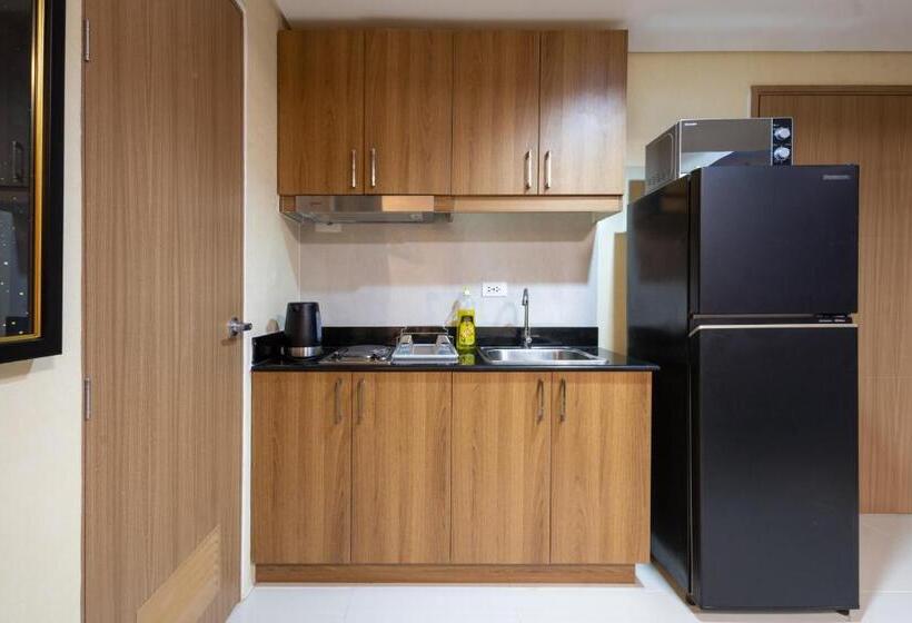 Apartament Rodzinny, Lush Residences Makati