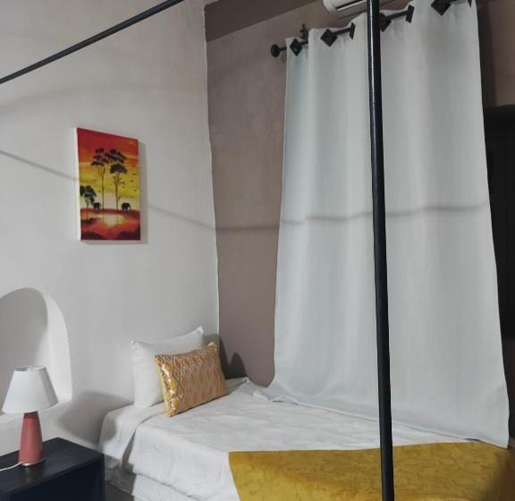 Семейный Номер, Hôte Sahara & Spa Tadighoust