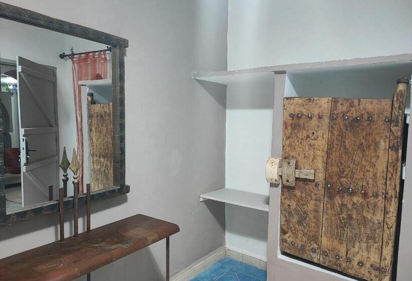 Семейный Номер, Hôte Sahara & Spa Tadighoust