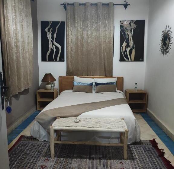 Номер Стандарт, Hôte Sahara & Spa Tadighoust