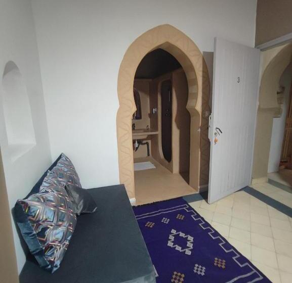 Номер Стандарт, Hôte Sahara & Spa Tadighoust