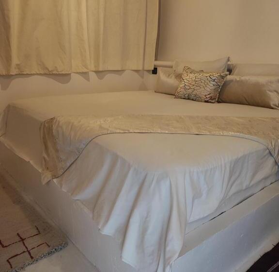 Люкс Вид на Сад, Hôte Sahara & Spa Tadighoust