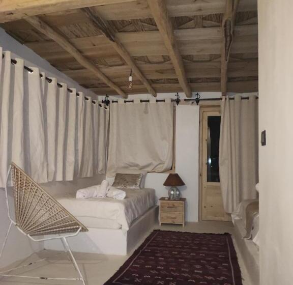 Люкс Вид на Сад, Hôte Sahara & Spa Tadighoust