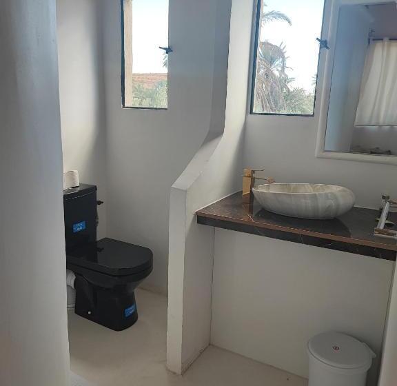 Люкс Вид на Сад, Hôte Sahara & Spa Tadighoust