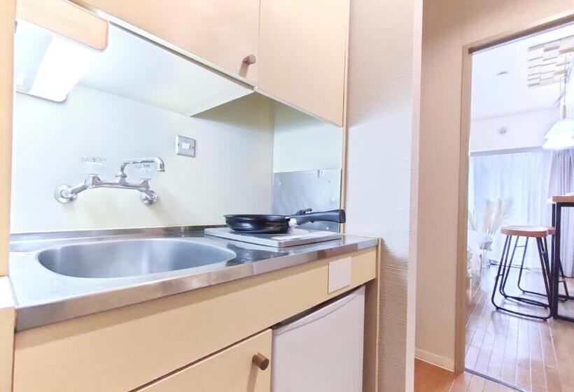 带1个卧室的带阳台的公寓, S31 Shibuya Center 5 Mins To Station, Max 4p涉谷最中心 涉谷站5分 S 直达表参道 池袋 上野 代代木 银座 原宿