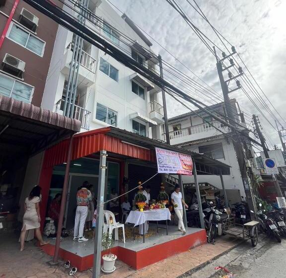 غرفة ديلوكس فردية, The Rich Patong