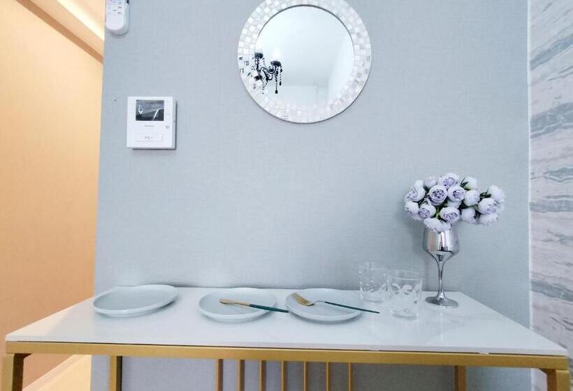 דירה בת חדר שינה 1 עם מרפסת, Z57新宿最中心 東新宿站5分 Shinjuku Center 5 Mins To Station, Max 3p 直达新宿 涉谷 表参道 池袋 上野 代代木 银座 原宿