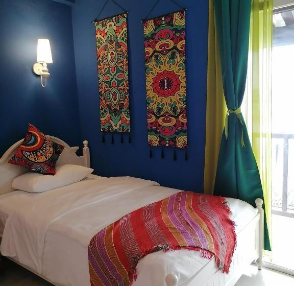 חדר סופריור, Lazzy Inn