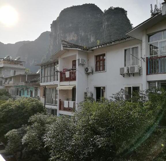 חדר סטנדרט עם מרפסת, Lazzy Inn