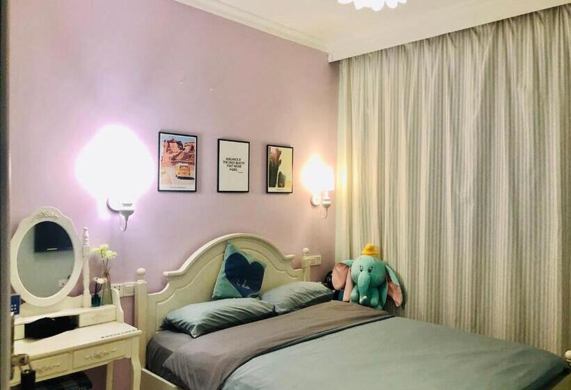 חדר סטנדרט עם מיטת קווין, Lazzy Inn