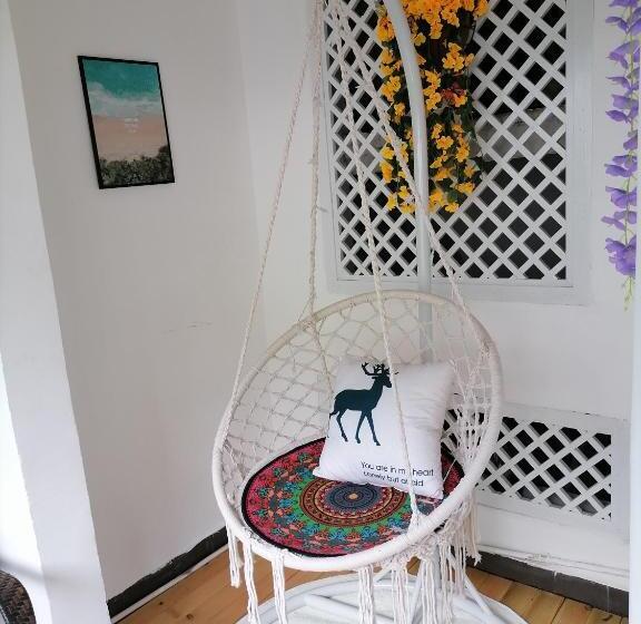 חדר סופריור, Lazzy Inn