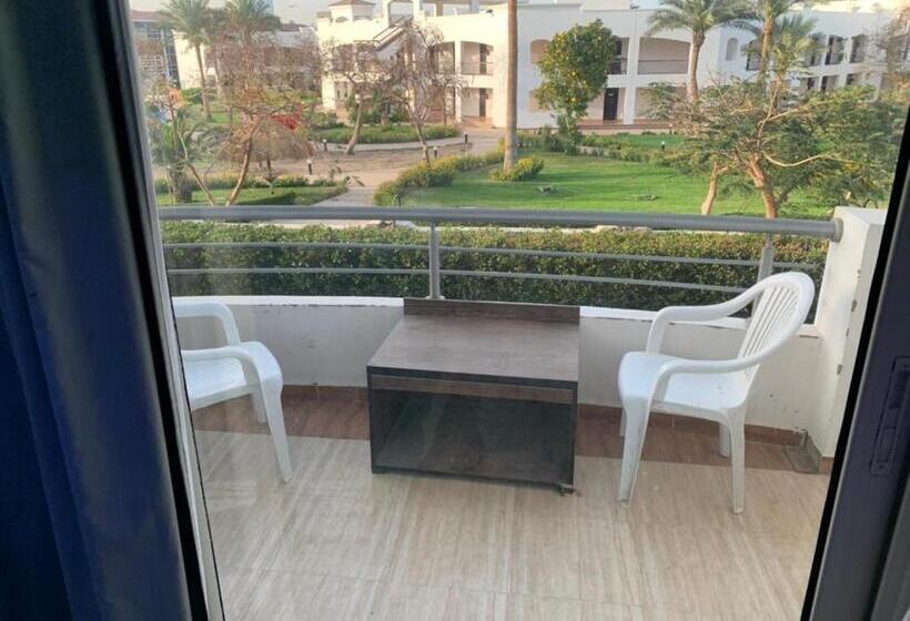 سوییت با چشم‌انداز دریا, Cecelia Resort Private Chalets