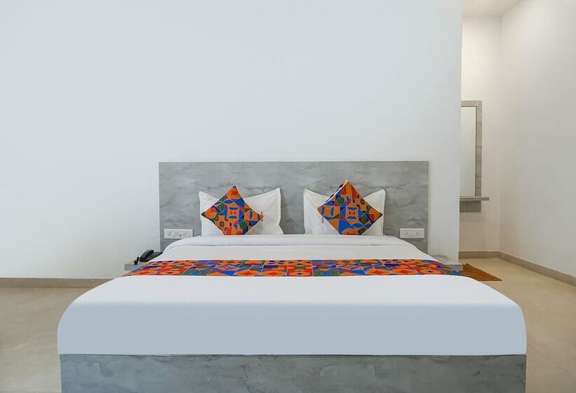 Номер Deluxe, Fabhotel Irra Executive